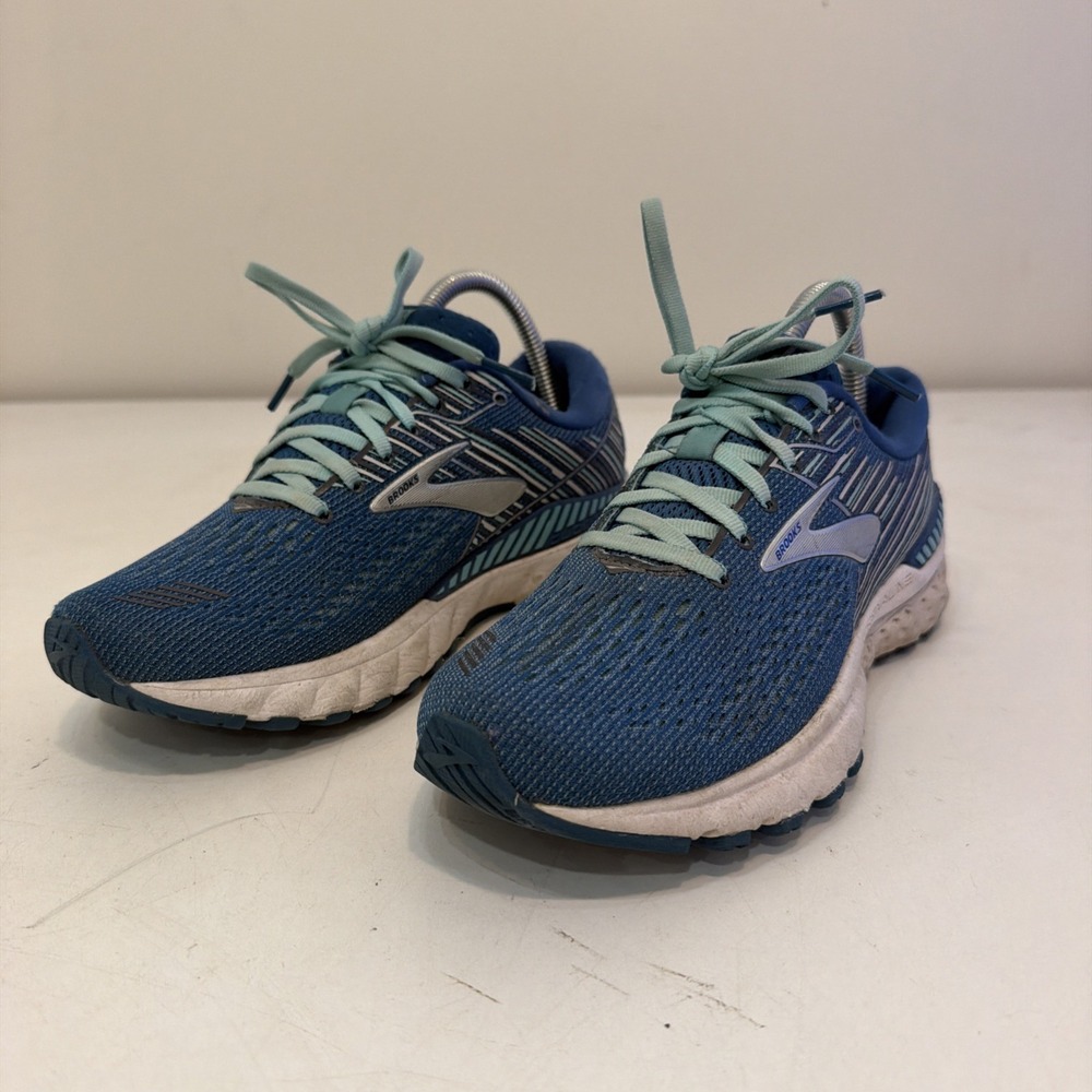 Brooks Adrenaline GTS 19 1202841B417 Women's Size 8 B Blue Aqua Running Shoes